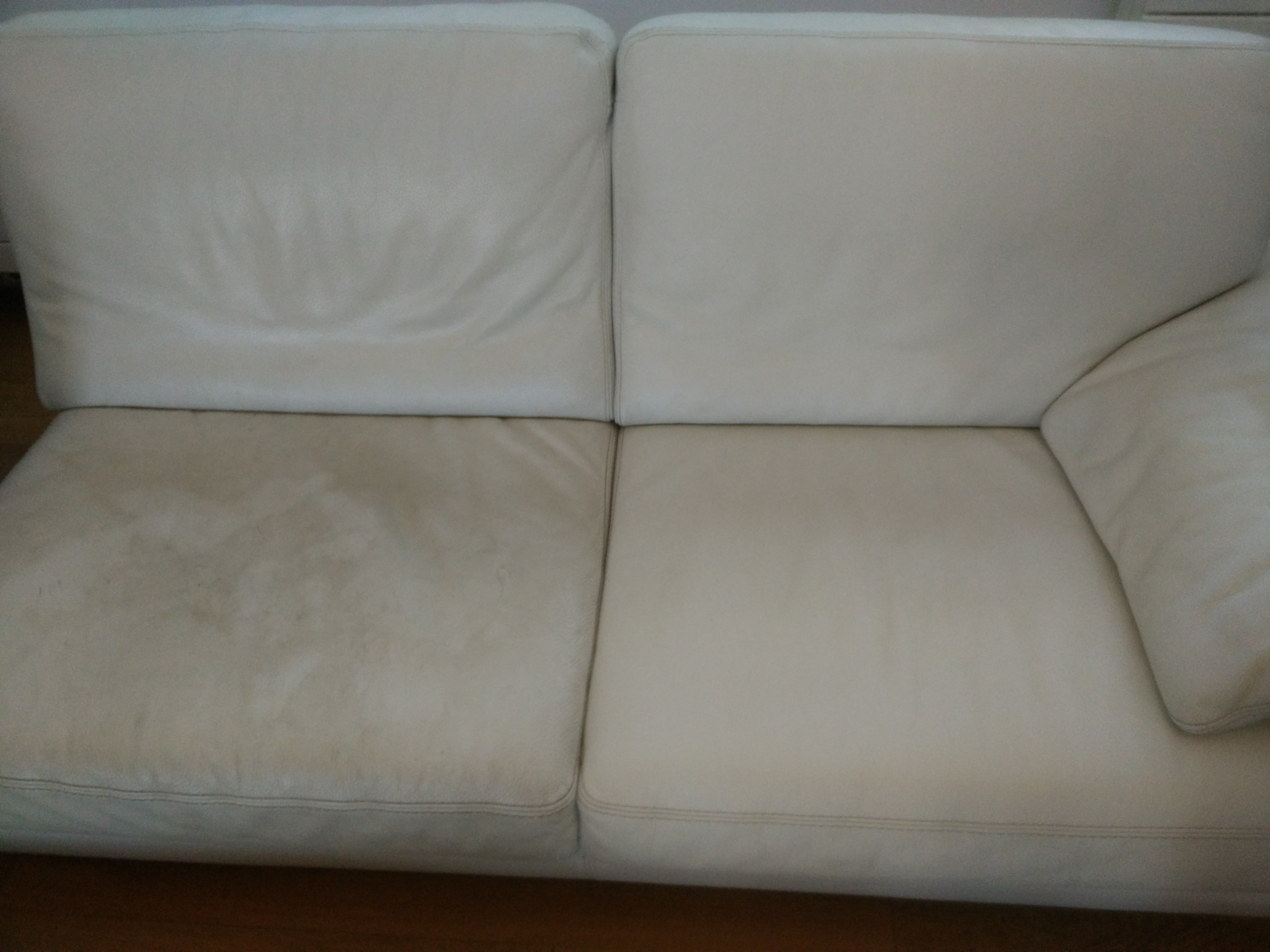 Comment Nettoyer Un Canap En Cuir Blanc Cool Nettoyage Du Canap En ... Comment Nettoyer Un Canap En Cuir Blanc Cool Nettoyage Du Canap En ...